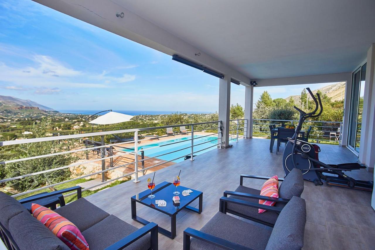 Villa Luxury Con Piscina Privata Vista Mare - Castellammare Del Golfo Exterior photo